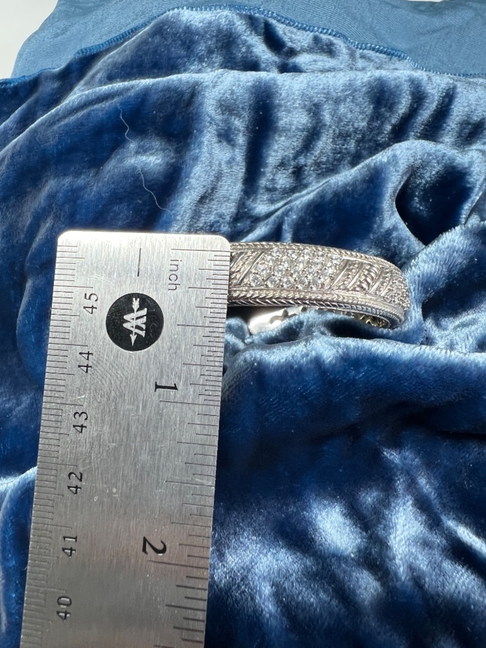 Judith Ripka Sterling And Diamonique Bangle Bracelet size Small 6 3/4 inches - Picture 4 of 4